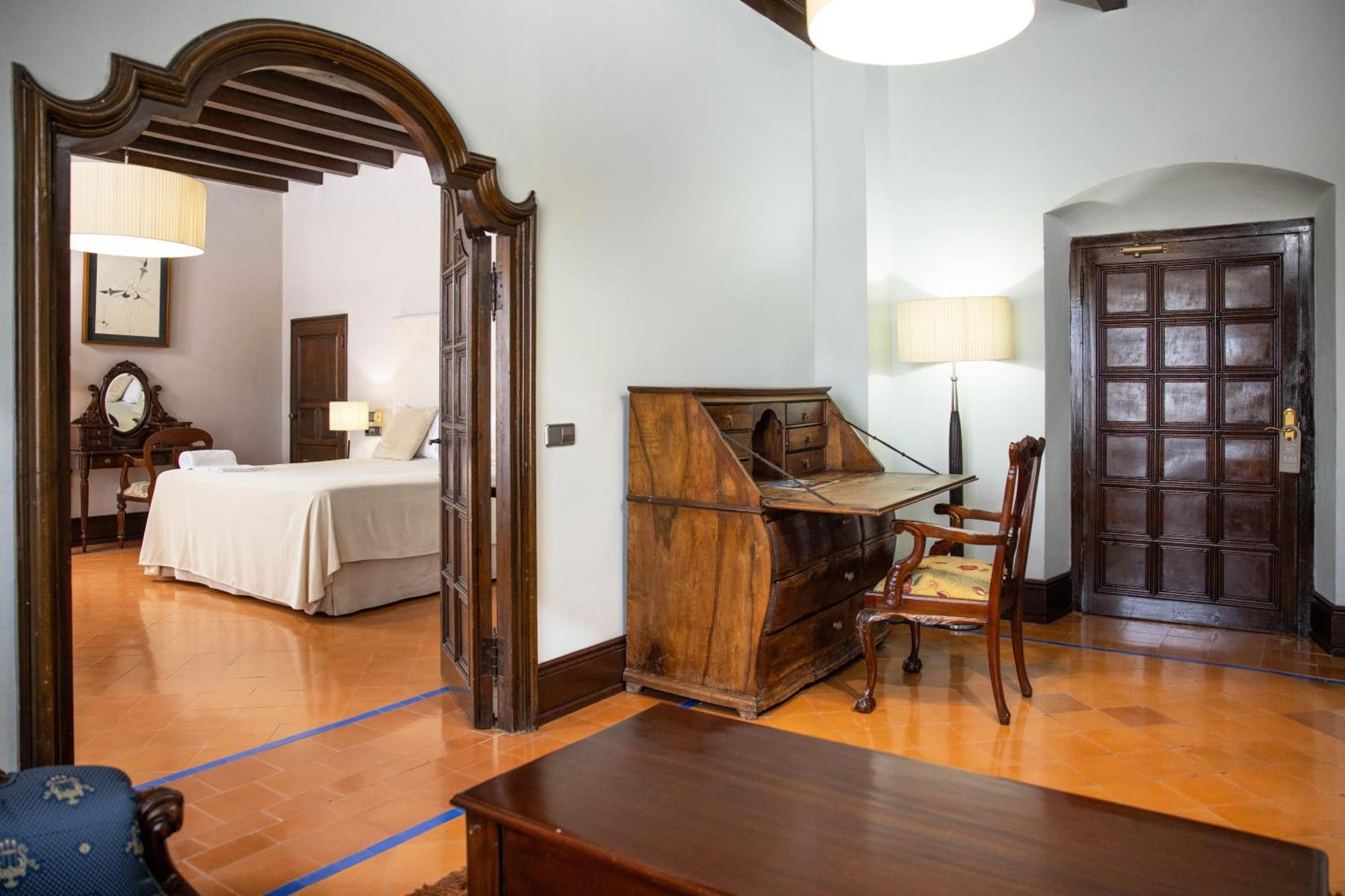 Rvhotels Palau Lo Mirador Torroella de Montgrí Zewnętrze zdjęcie